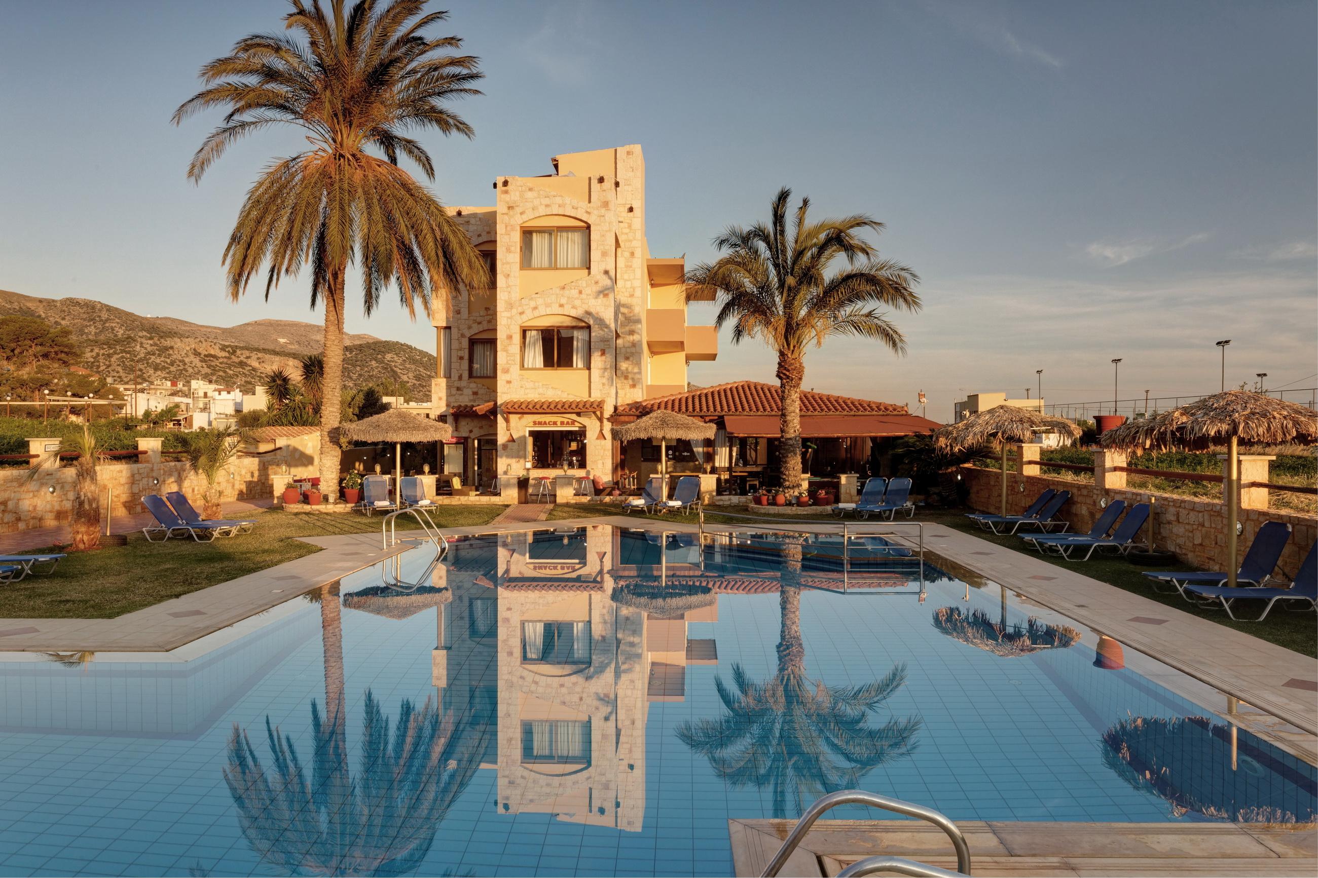 Danelis Studios & Apartments Малія Екстер'єр фото